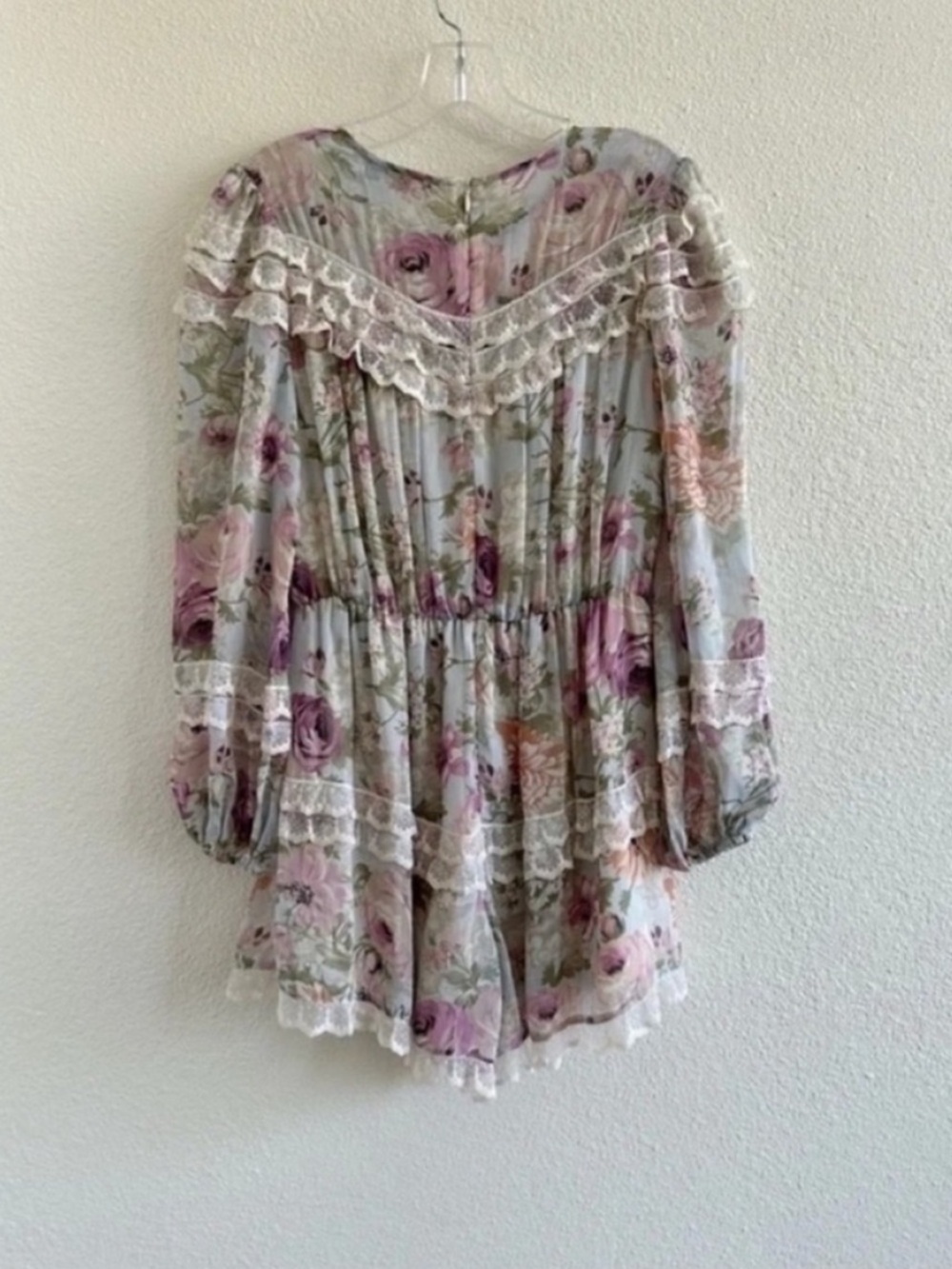 Elliatt Karishma Floral Lace Romper - Picture 7 of 9